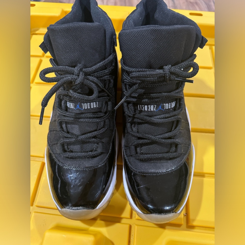 Jordan 11 Space Jams